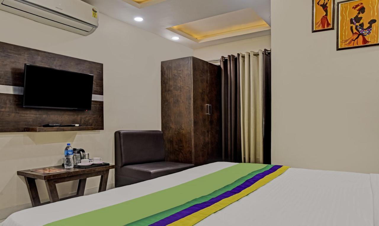 Treebo Trend Jalsa Dlx Hoshangabad Road Bhopal Exterior photo